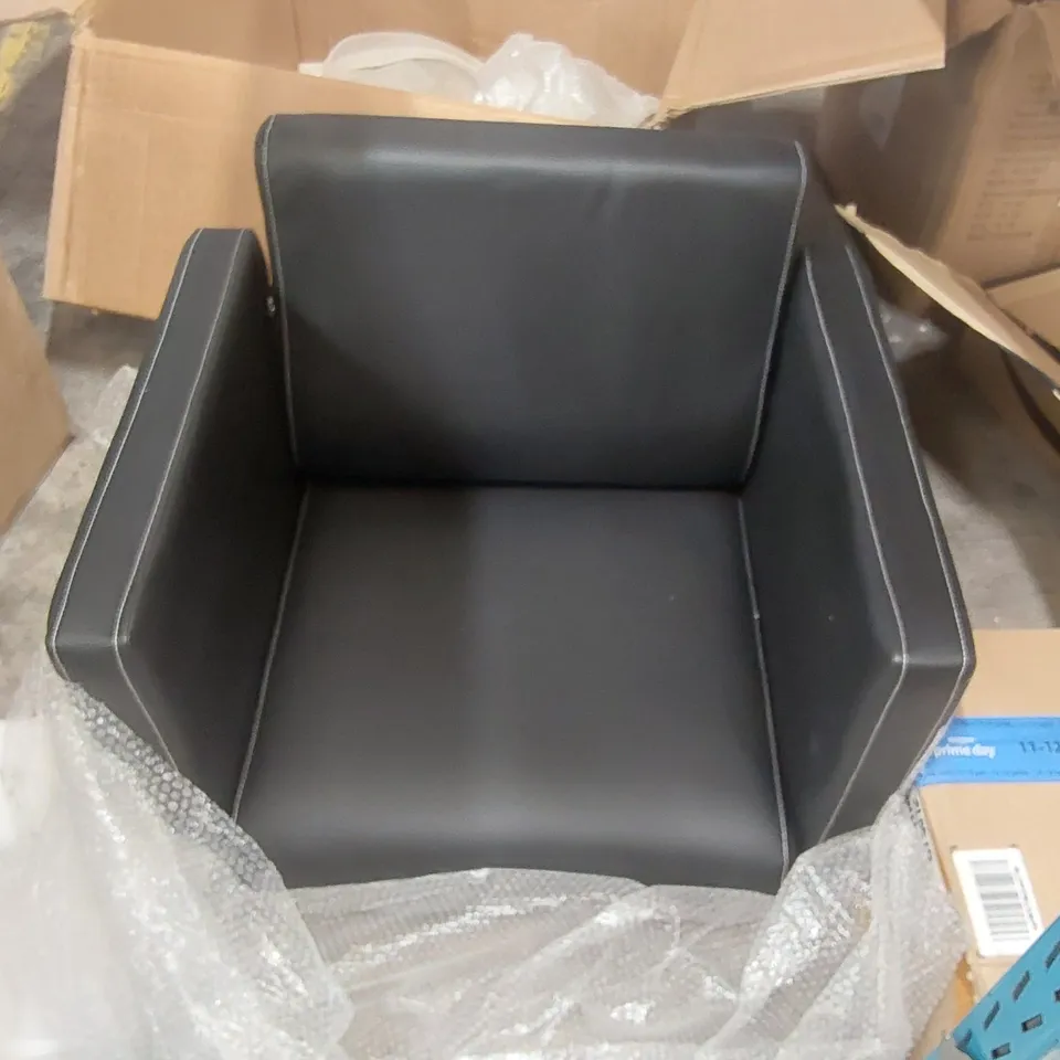 BOXED DESIGNER CHAIR/STOOL