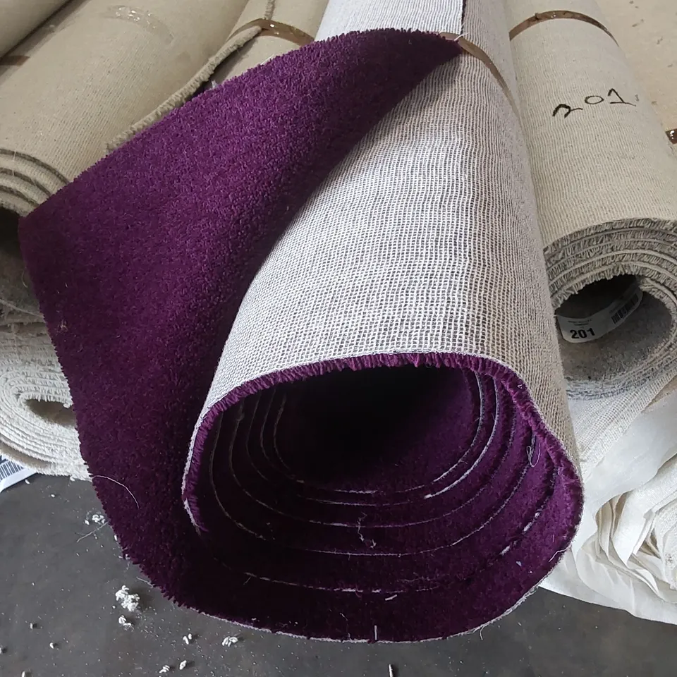 ROLL OF QUALITY DIMENSIONS DIM PLAINS ROYAL PURPLE CARPET // SIZE: APPROX 5 X 4m