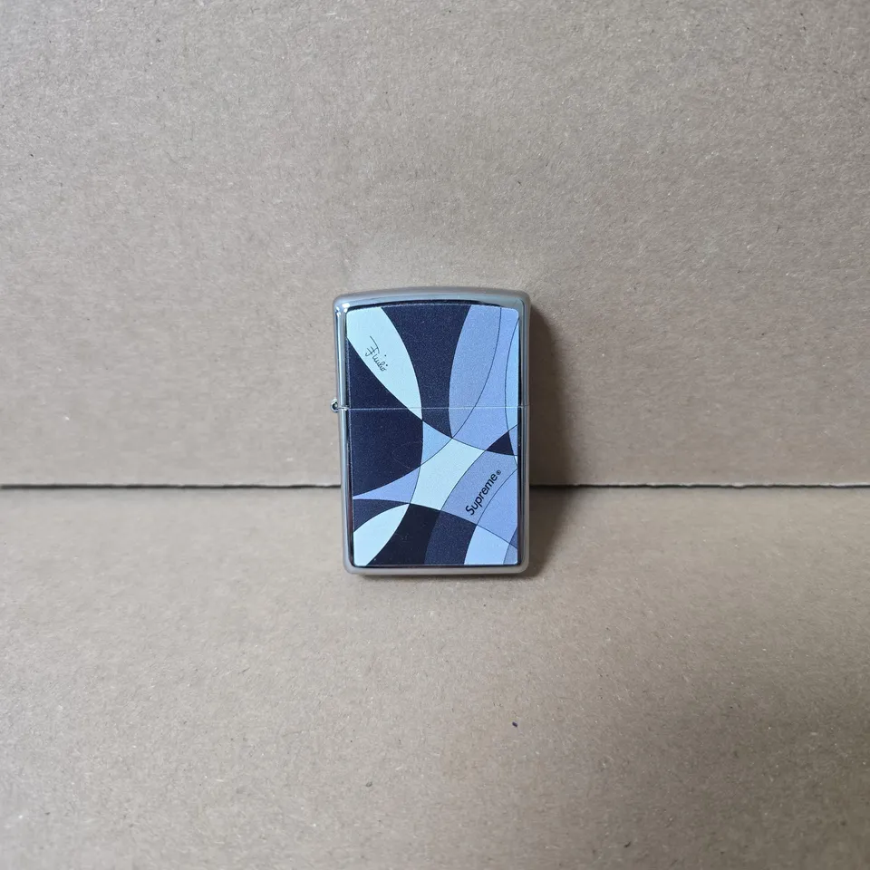 SUPREME EMILIO PUCCI ZIPPO LIGHT IN CASE