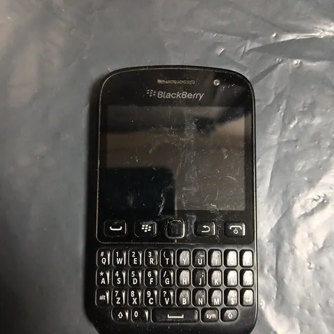 BLACKBERRY PHONE - MODEL UNSPECIFIED