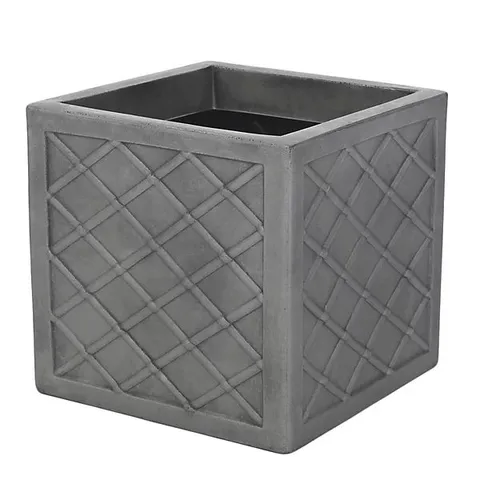 SANKEY LARGE LAZIO SQUARE PLASTIC PLANTER(W)39.5CM