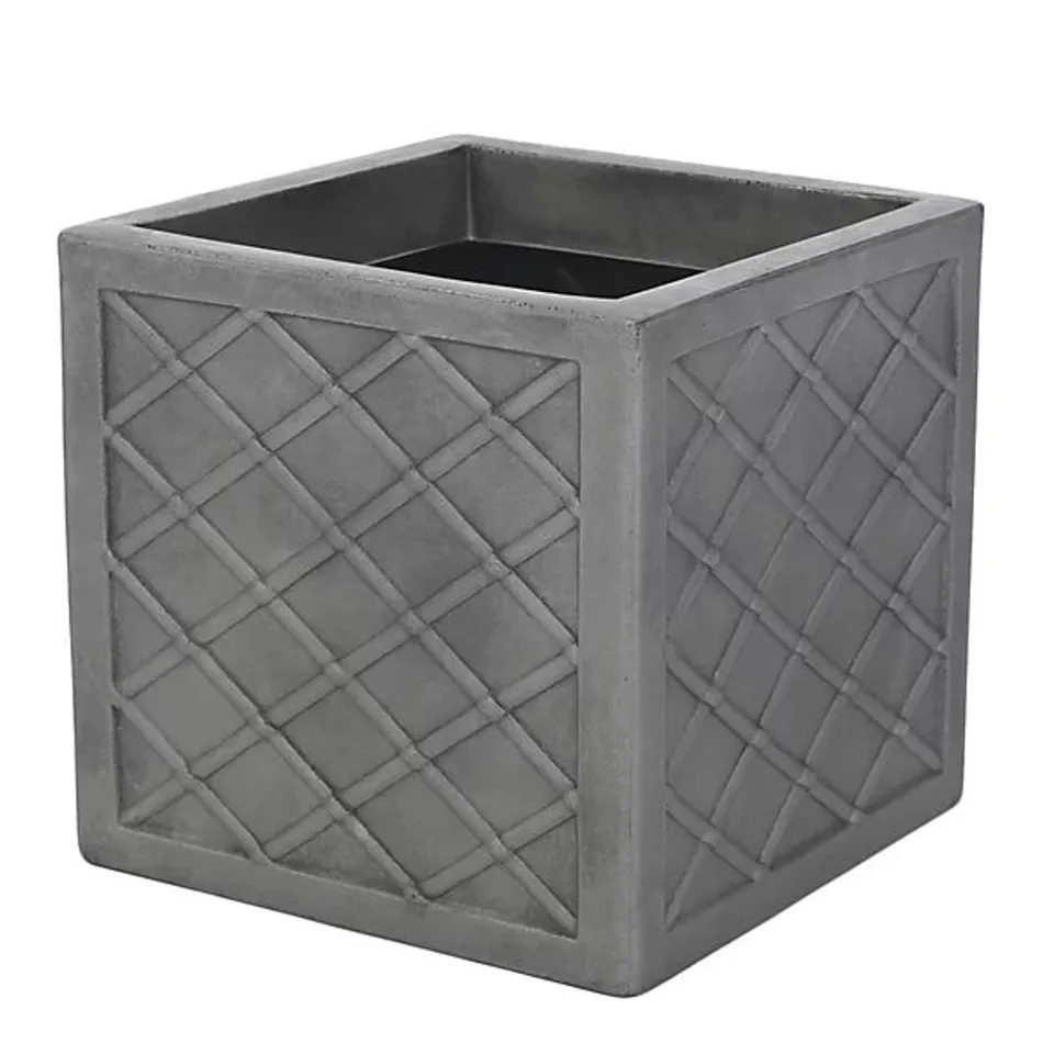 SANKEY LARGE LAZIO SQUARE PLASTIC PLANTER(W)39.5CM