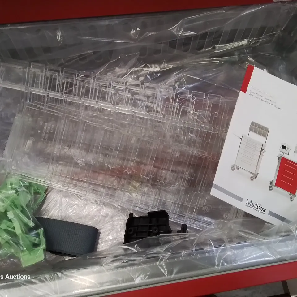 MEDSTOR MODULE CART WITH 5 LOCKABLE DRAWERS, LAPTOP & DRIP STANDS