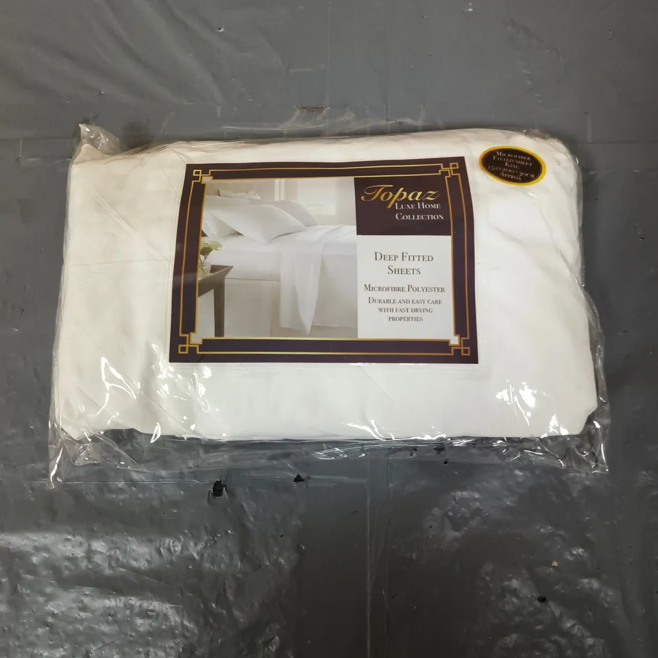 APPROXIMATELY 10 TOPAZ LUXE HOME COLLECTION DEEP FITTED SHEETS