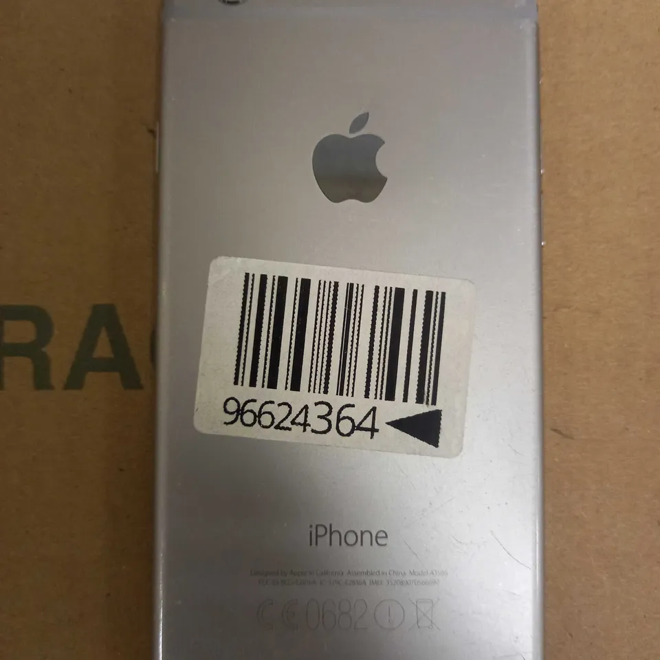 APPLE IPHONE 6 - SILVER