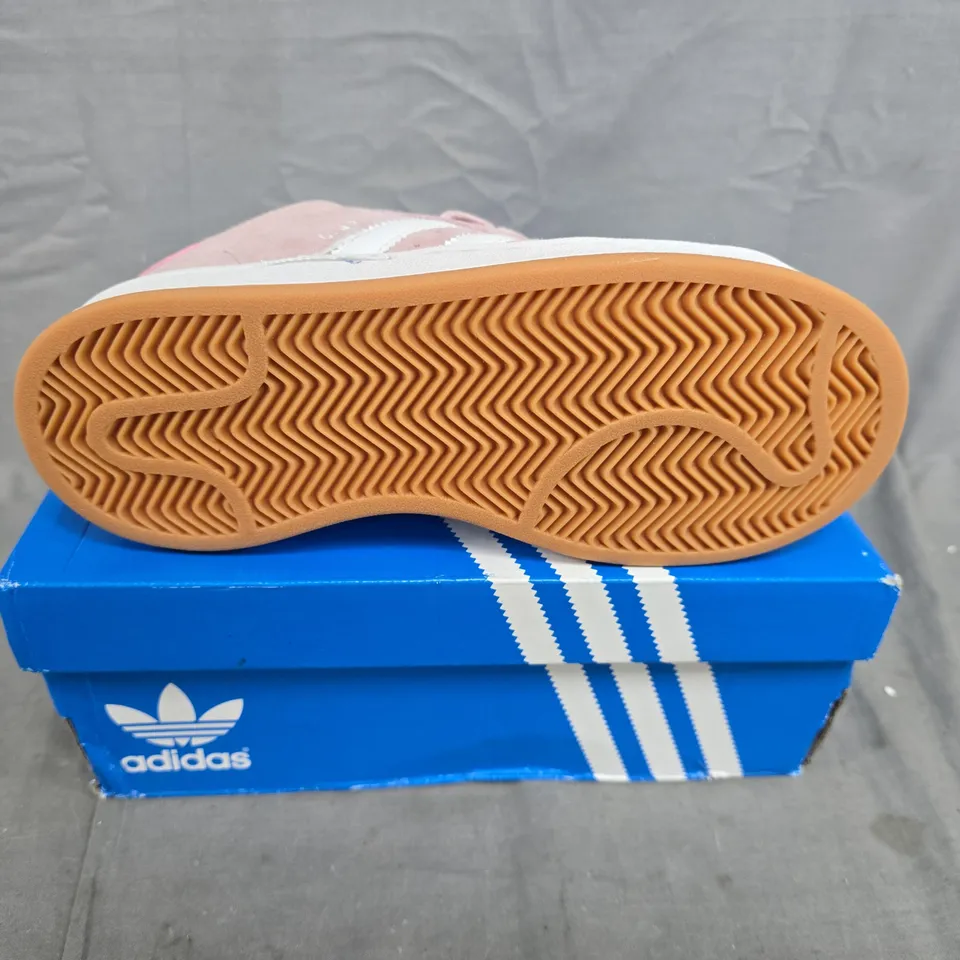 BOXED PAIR OF ADIDAS CAMPUS PINK SUEDE SNEAKERS – KIDS - UK SIZE 2