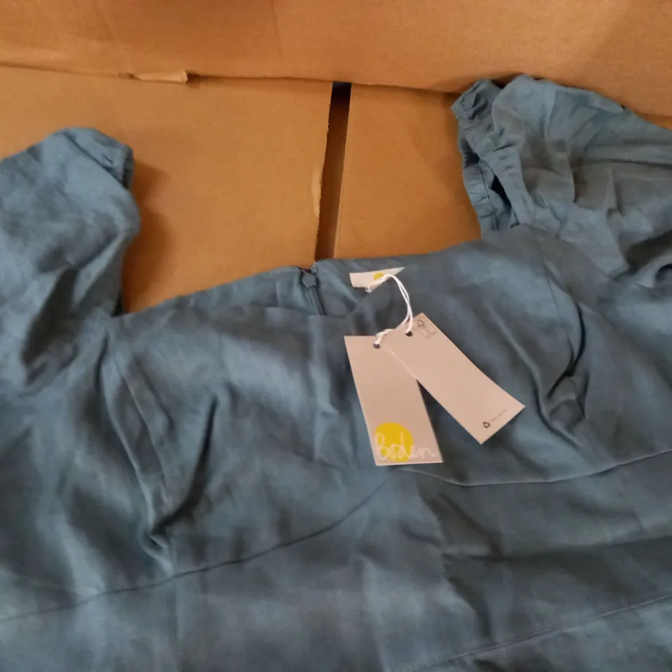 BODEN GREEN DRESS - UK 22 R