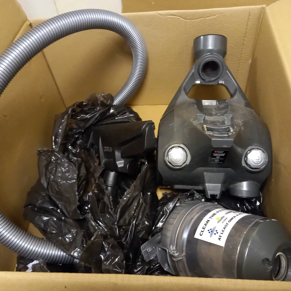 RUSSELL HOBBS COMPACT XS CYLINDER VACUUM