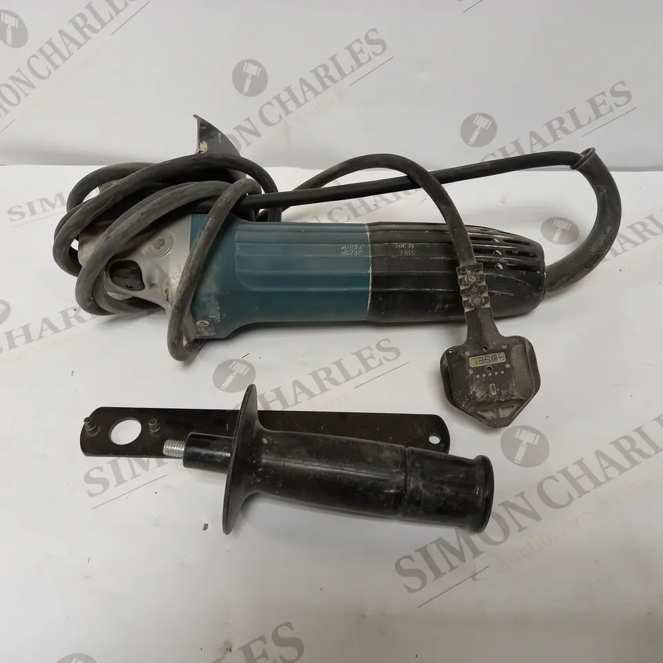 MAKITA GA4530R ANGLE GRINDER
