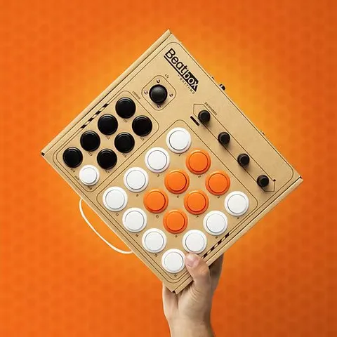BOX TO CONTAIN APPROXIMATELY 4 BEAT BOX KITS