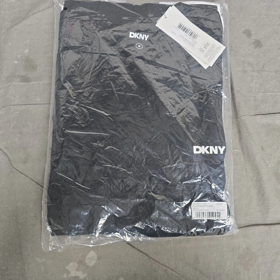 BAGGED DKNY T-SHIRT 3-PACK – BLACK/WHITE/GREY – SIZE S