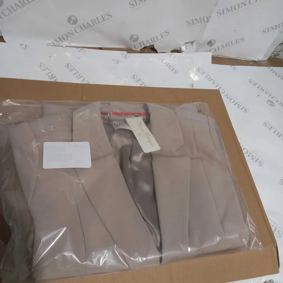 DANNII MINOGUE PETITES BLAZER SIZE 16