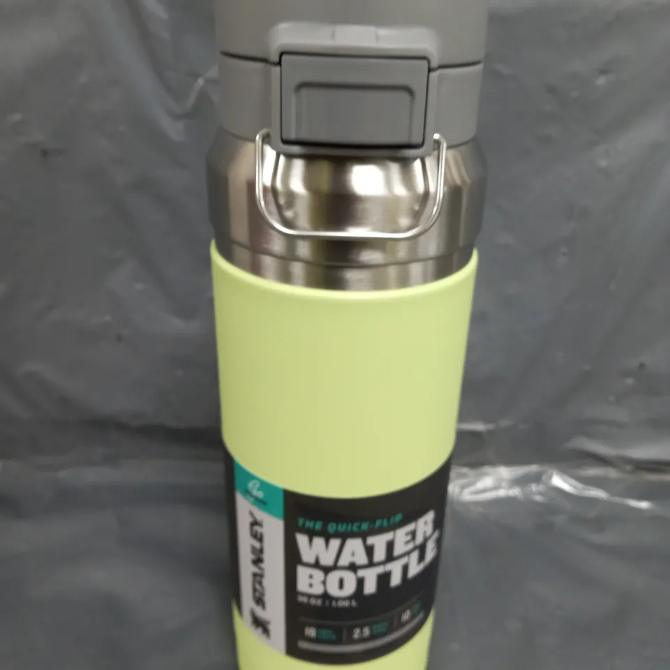 STANLEY THE QUICK FLIP WATER BOTTLE 