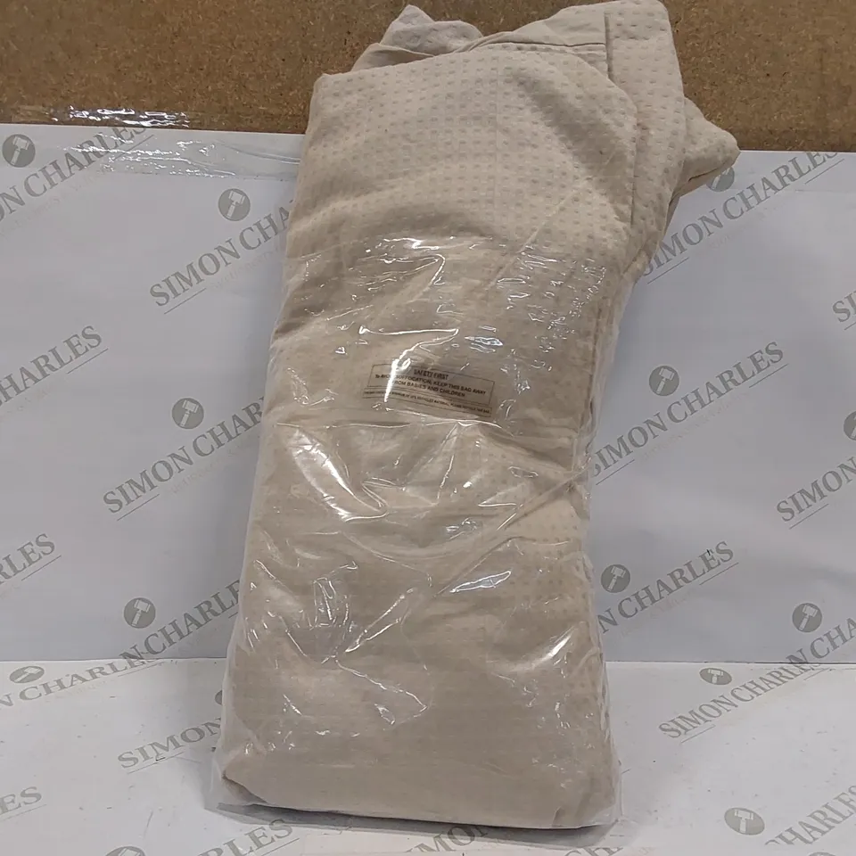 BAGGED KLOTHILDE LINEN WAFFLE 100% COTTON KING SIZE DUVET SET WITH 2 PILLOW CASES (1 ITEM)