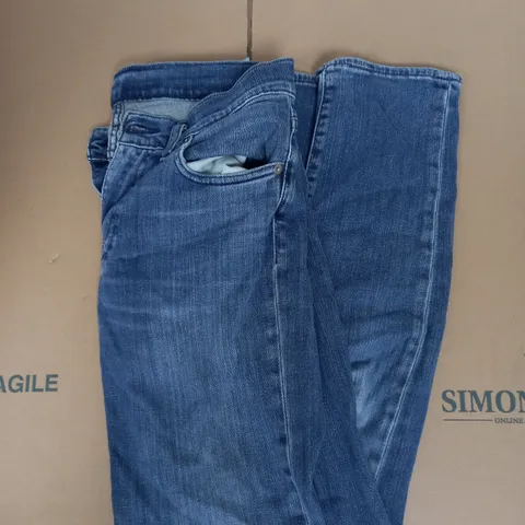 LEVIS JEANS IN BLUE DENIM SIZE W29