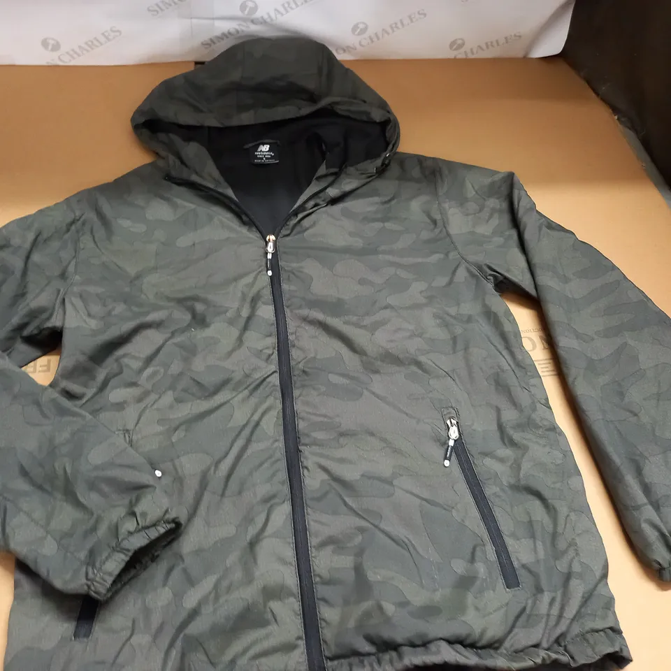 NEW BALANCE GREEN CAMO COAT - S
