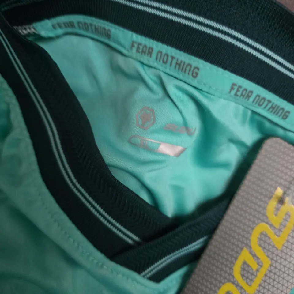 SUDU WOLVERHAMPTON WANDERERS JERSEY IN MINT GREEN - XL