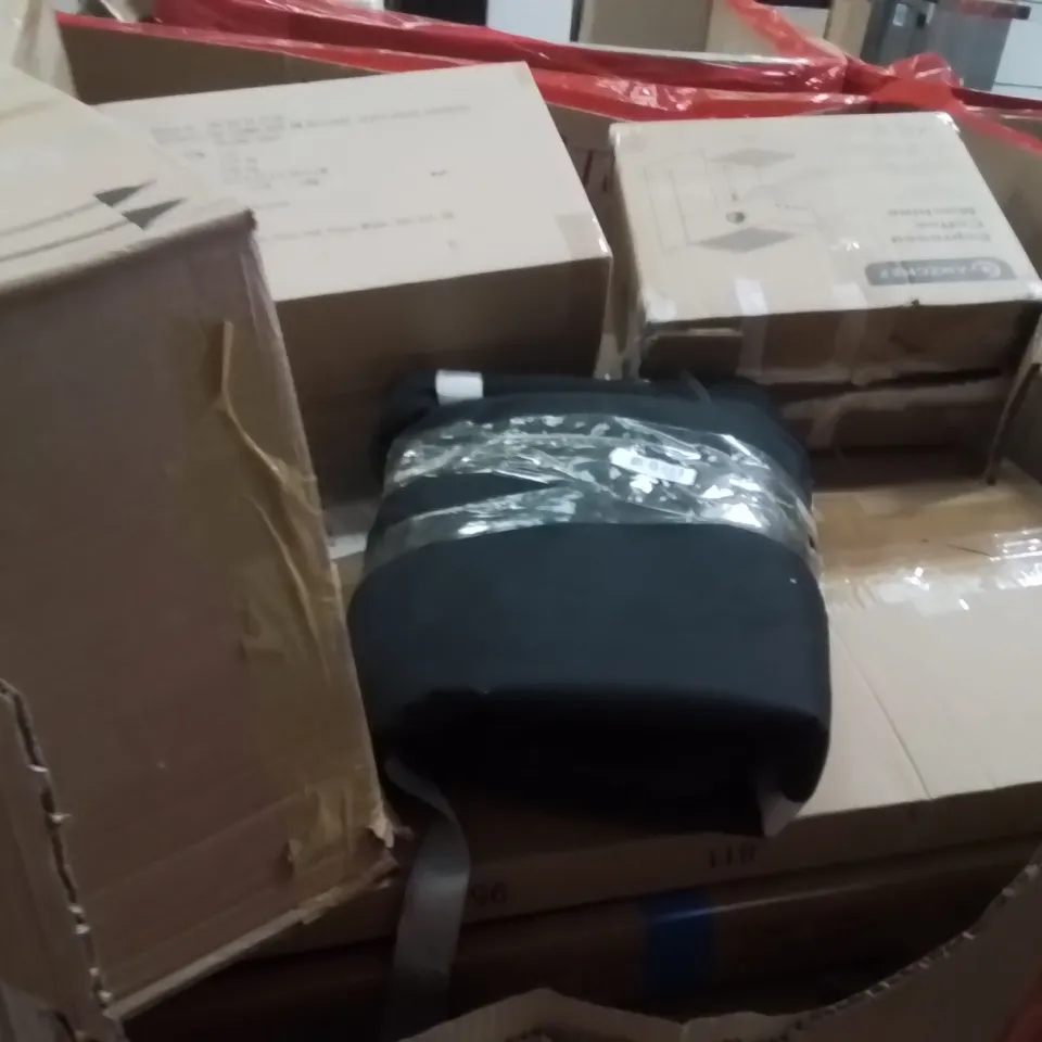 PALLET OF ASSORTED HOUSEHOLD GOODS AND PRODUCTS TO INCLUDE;BED ASSIST RAIL,KIDS RIDE ON SUITCASE,DARTBOARD