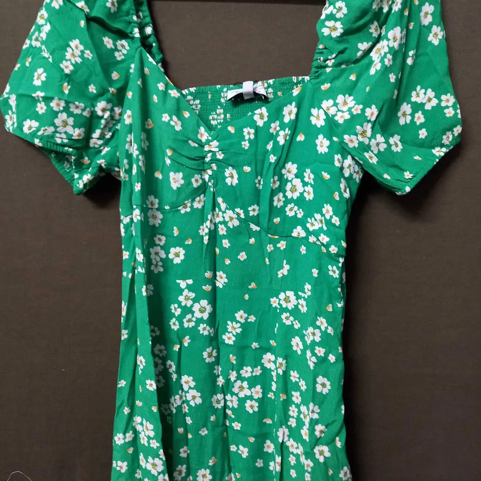 LOS ANGELES ATELIER PUFF SLEEVE DRESS IN FLORAL DESIGN IN GREEN - EU 42