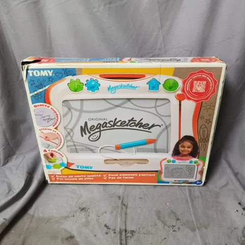 BOXED TOMY MEGASKETCHER CLASSIC KIDS TOY