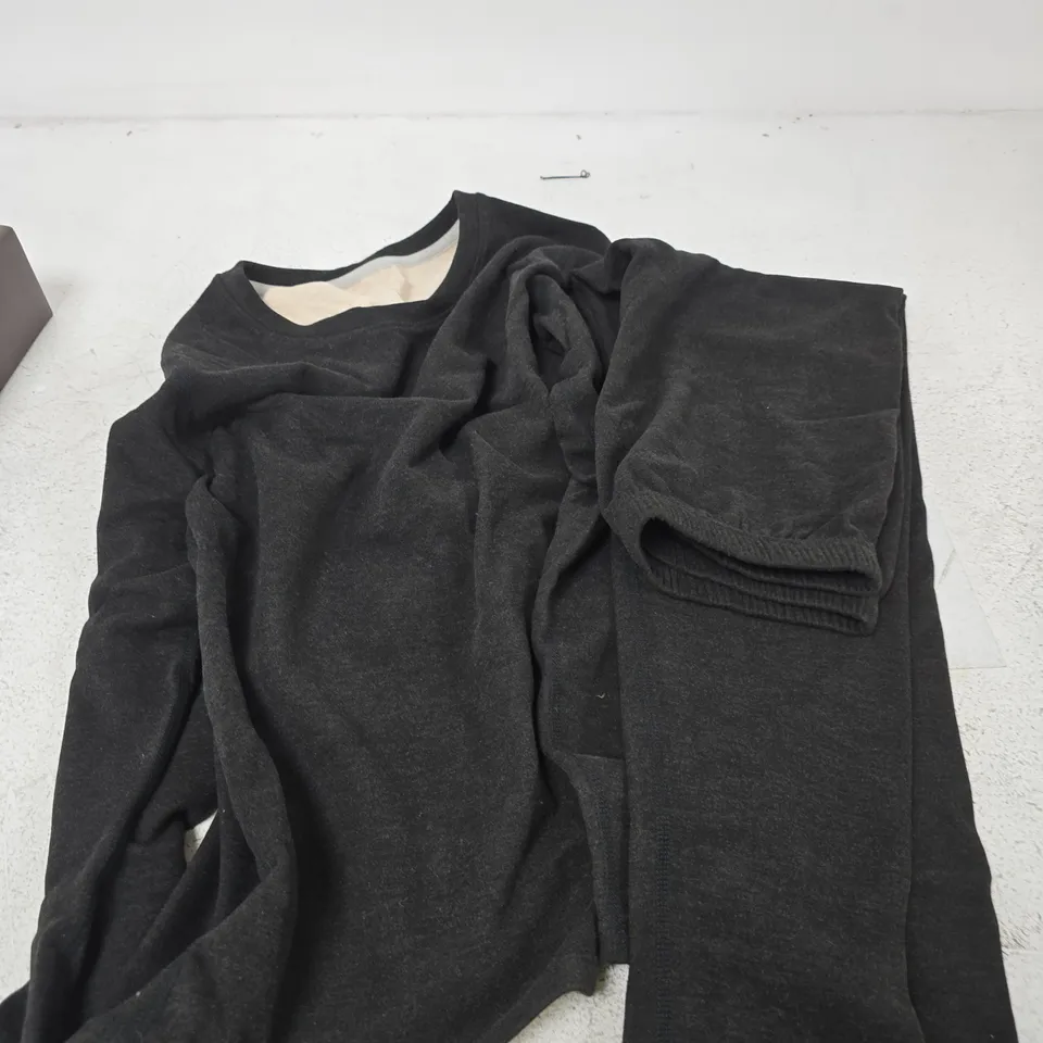 VALISSIÉRE THERMAL SCOOP NECK TOP & LEGGING SET – L