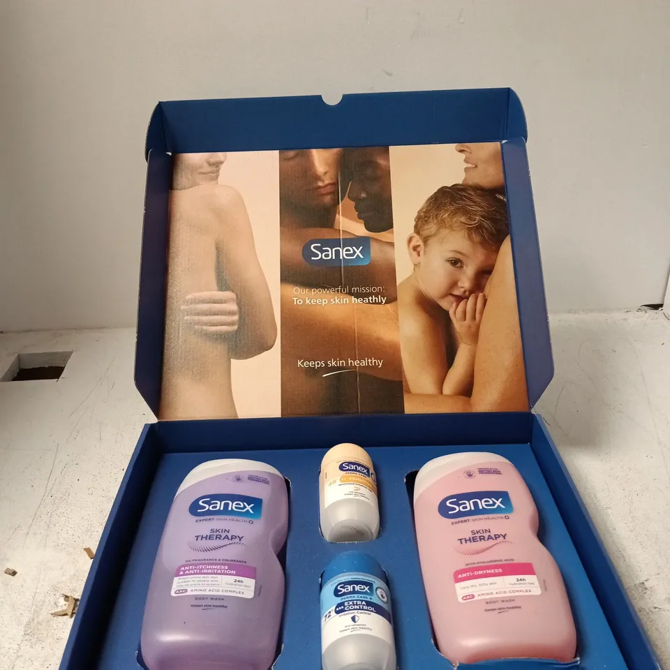 SANEX SKIN THERAPY GIFT SET – 2 X BOTTLES + 2 X ROLL-ON'S (BOXED)