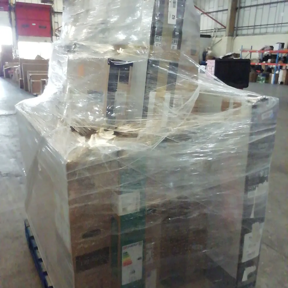 PALLET OF APPROXIMATELY 11 ASSORTED TELEVISIONS TO INCLUDE