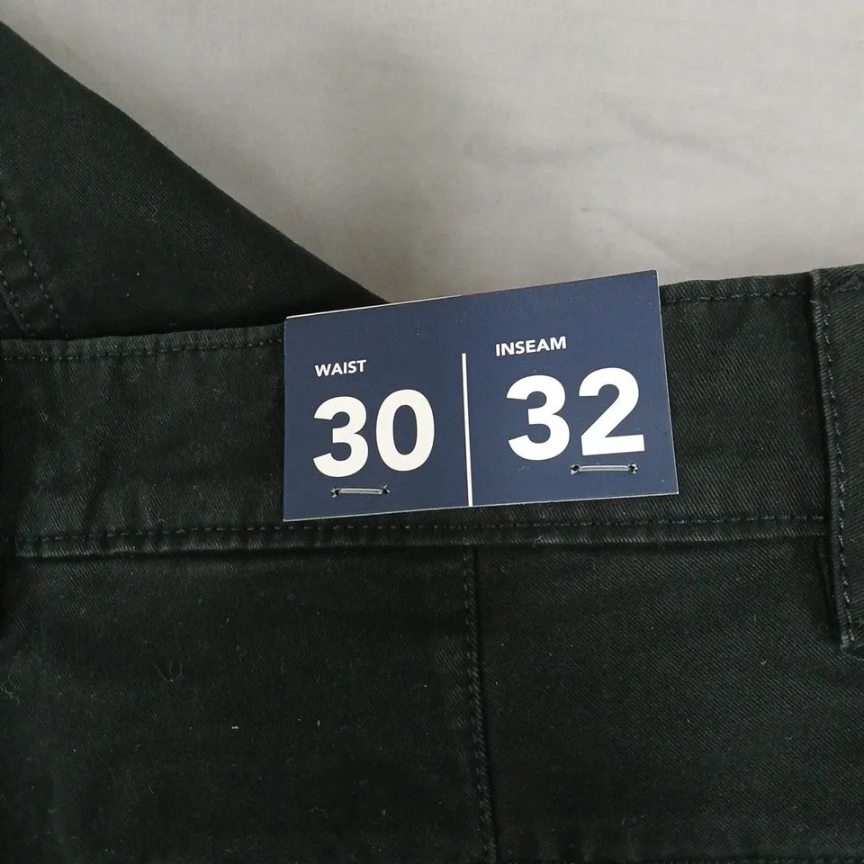 TOMMY JEANS BLACK TROUSERS, WAIST 30, INSEAM 32 – UK 30 (US 30)