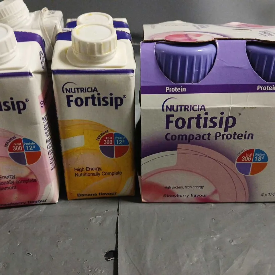 LOT OF 13 ASSORTED NUTRITIONAL DRINKS TO INCLUDE YFOOD AND NUTRICIA FORTISIP