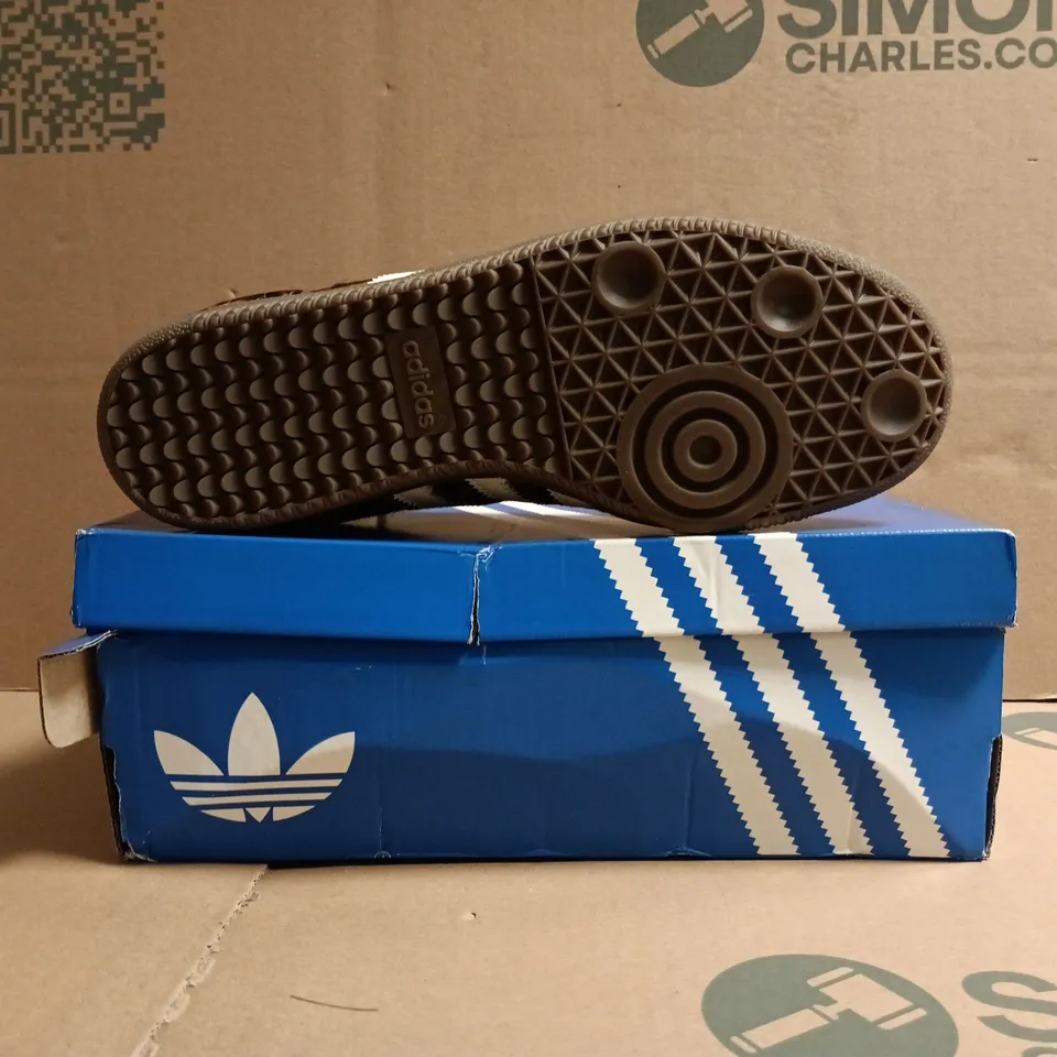 BOXED PAIR OF ADIDAS WOMEN'S SAMBA OG TRAINERS IN ANIMAL PRINT/ORANGE/CREAM SIZE UK 6