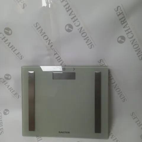LOT OF 2 SALTER COMPACT GLASS ANALYSER SCALE - GREY
