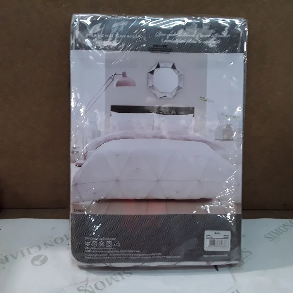 BRAND NEW GAVENO CAVAILA DUVET SET - DOUBLE (WHITE/BLUSH)
