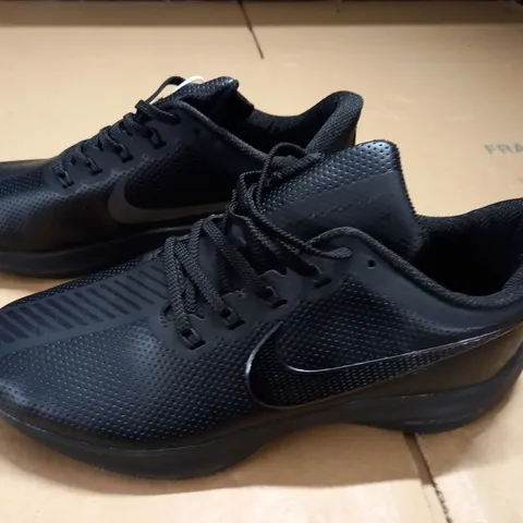 nike zoom x trainers in black - uk 7.5