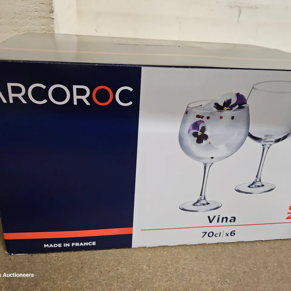 CASE OF 10 ARCOROC 70cl VINA COCKTAIL GLASSES