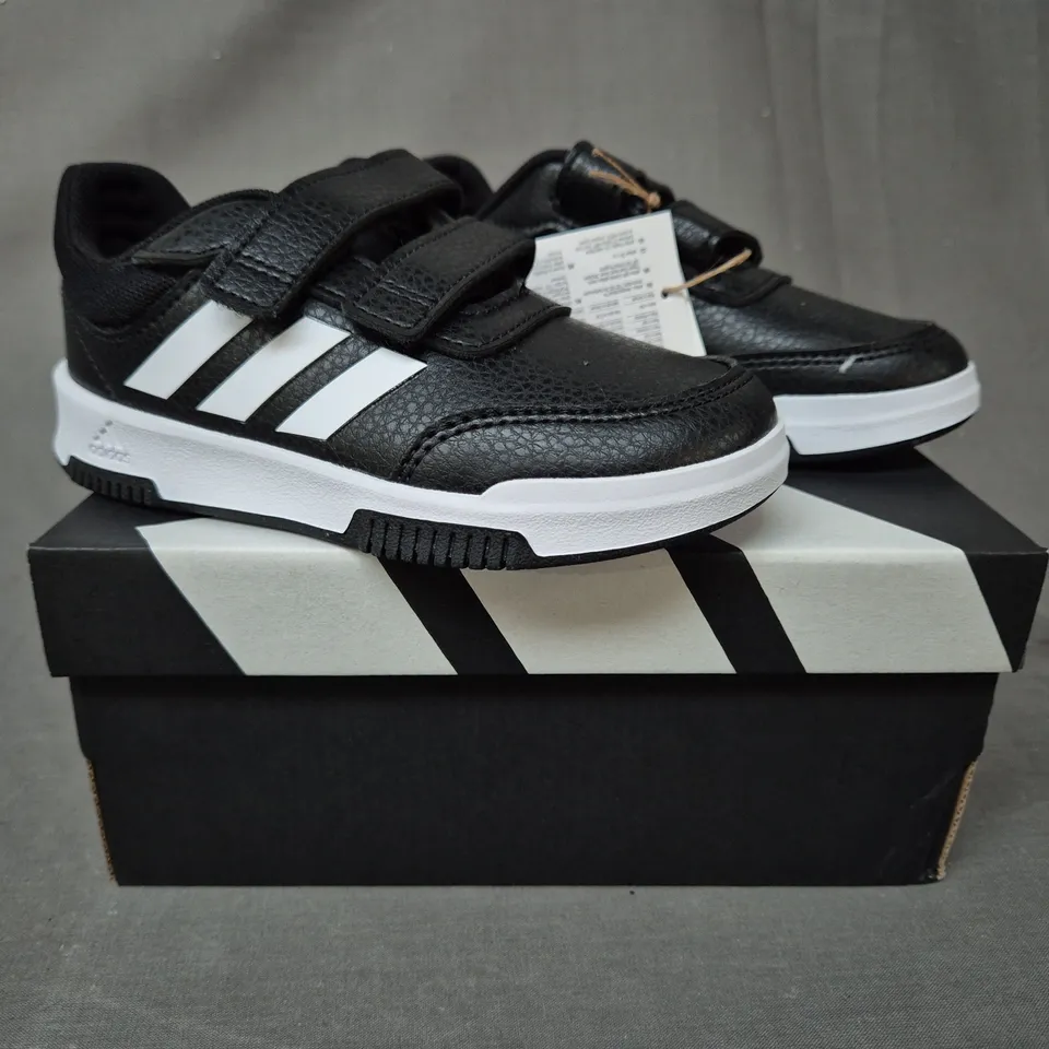 BOXED PAIR OF ADIDAS INFANT'S TENSAUR SPORT 2.0 SHOES IN BLACK/WHITE UK SIZE 9K