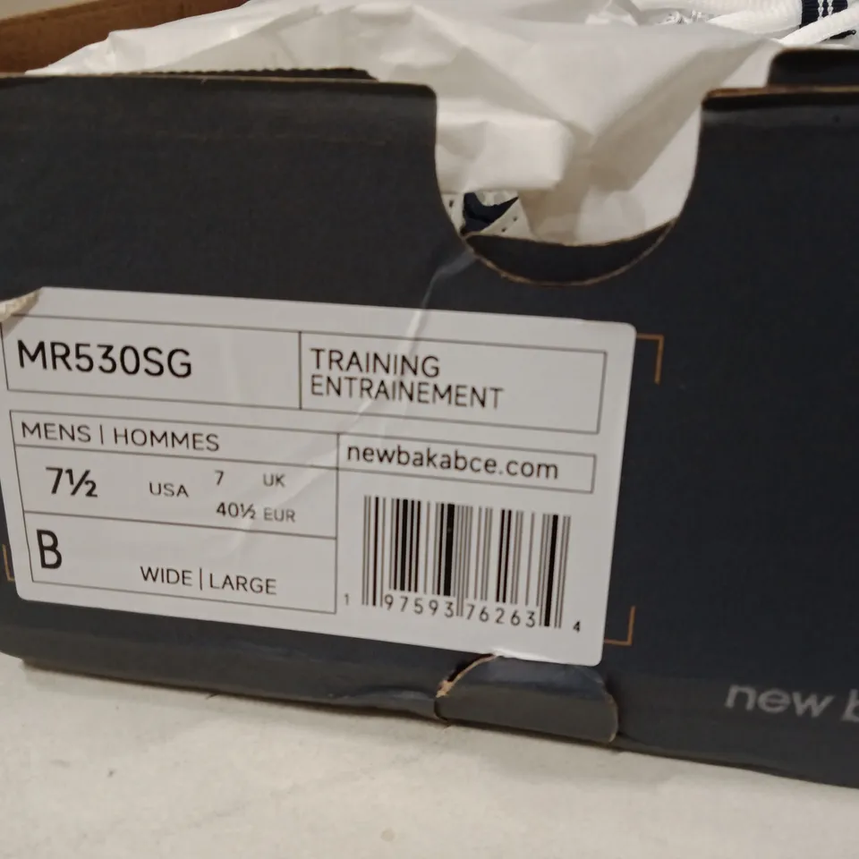NEW BALANCE MR530SG TRAINERS – MEN'S UK 7 (US 7.5, EUR 40.5)