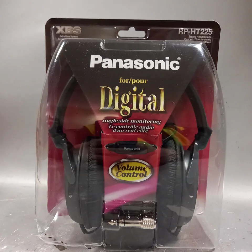 SEALED PANASONIC RP-T225 DIGITAL HEADPHONES 