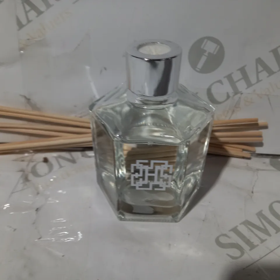 HOMEWORX BY HARRY SLATKIN & CO. 3 WICK CANDLE & REED DIFFUSER SET