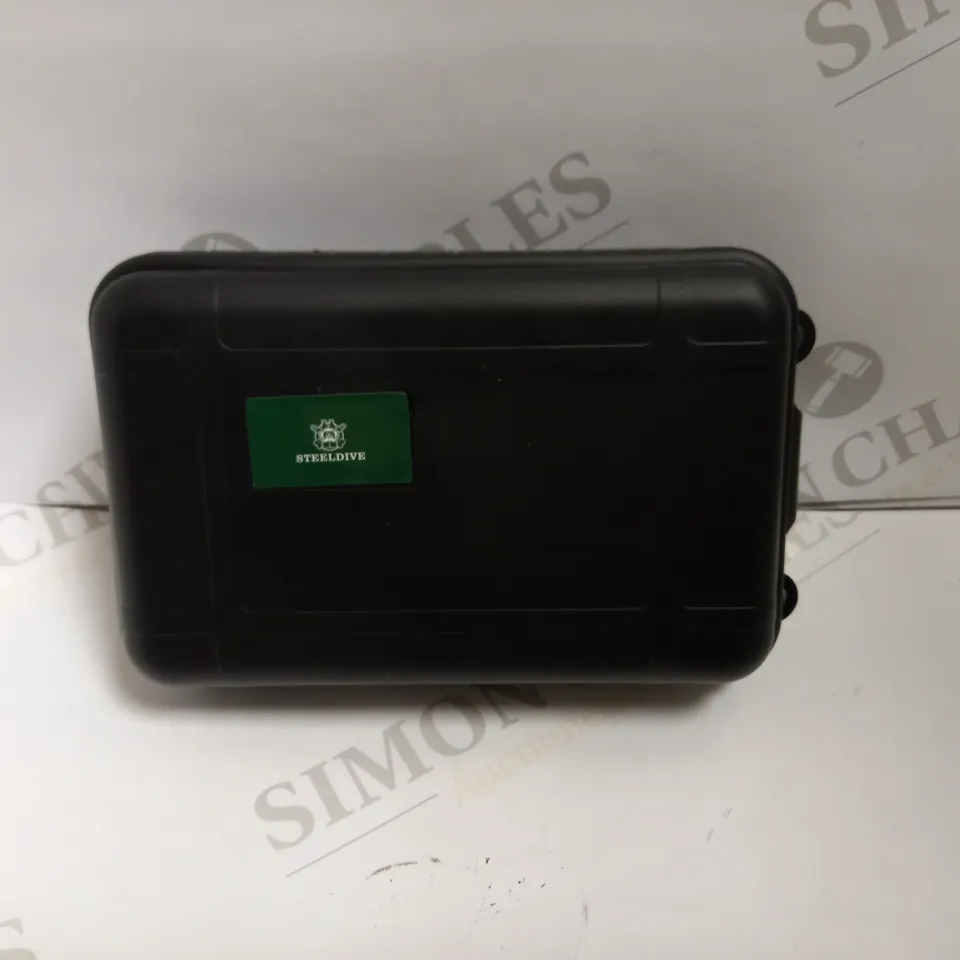 BOXED STEELDIVE MEN'S WATCH