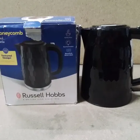 BOXED RUSSELL HOBBS HONEYCOMB KETTLE BLACK