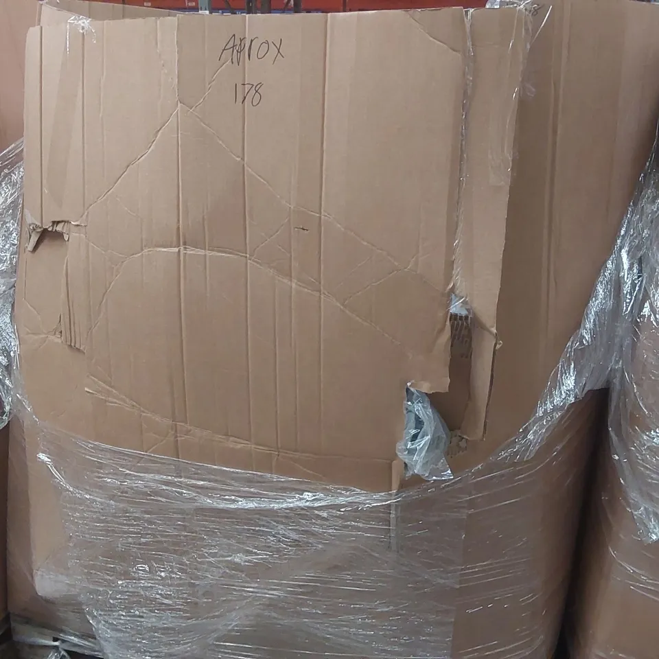 PALLET CONTAINING APPROXIMATELY 160x BRAND NEW SIMPLY BE AND JD WILLIAMS COATS/BLAZERS ECT