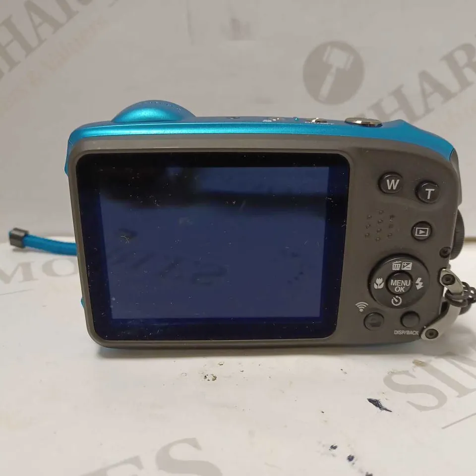 FUJIFILM FINEPIX XP120 CAMERA