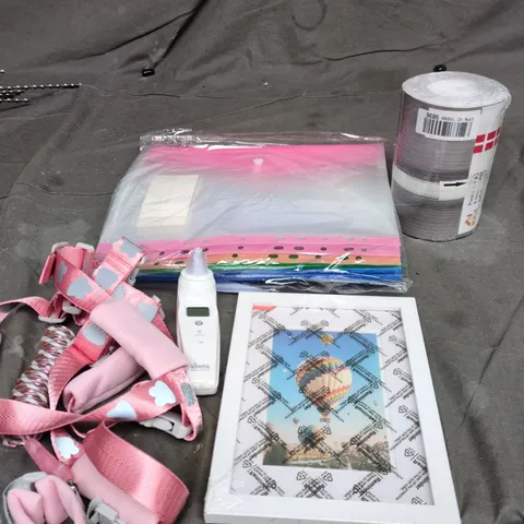 APPROXIMATELY 15 ASSORTED HOUSEHOLD PRODUCTS TO INCLUDE PLASTIC DOCUMENT WALLETS, THERMOMETER AND CHILD REINS