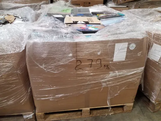 Lot 3042: PALLET CONTAINING LARGE QUANTITY OF ASSORTED TABLET CASES ...