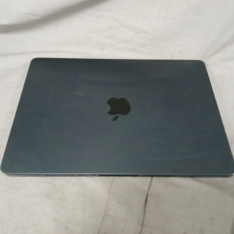 BOXED APPLE MACBOOK AIR