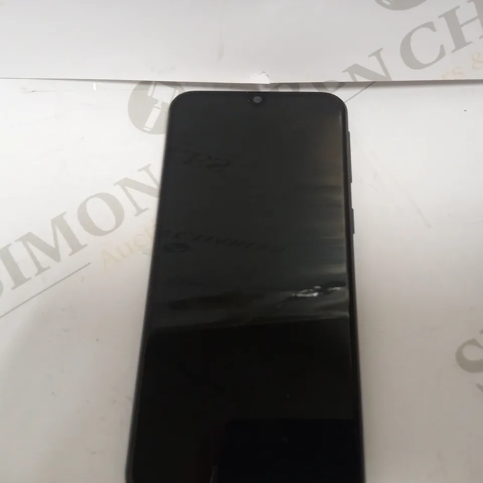 SAMSUNG GALAXY A40