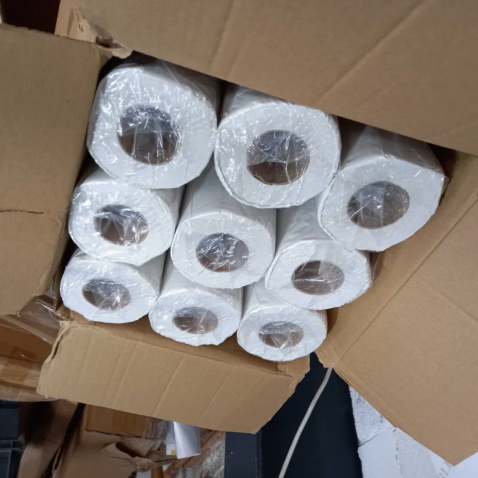 BOXED PACK OF 9 2-PLY HYGIENE ROLLS - WIDTH 50CM - LENGTH 40M