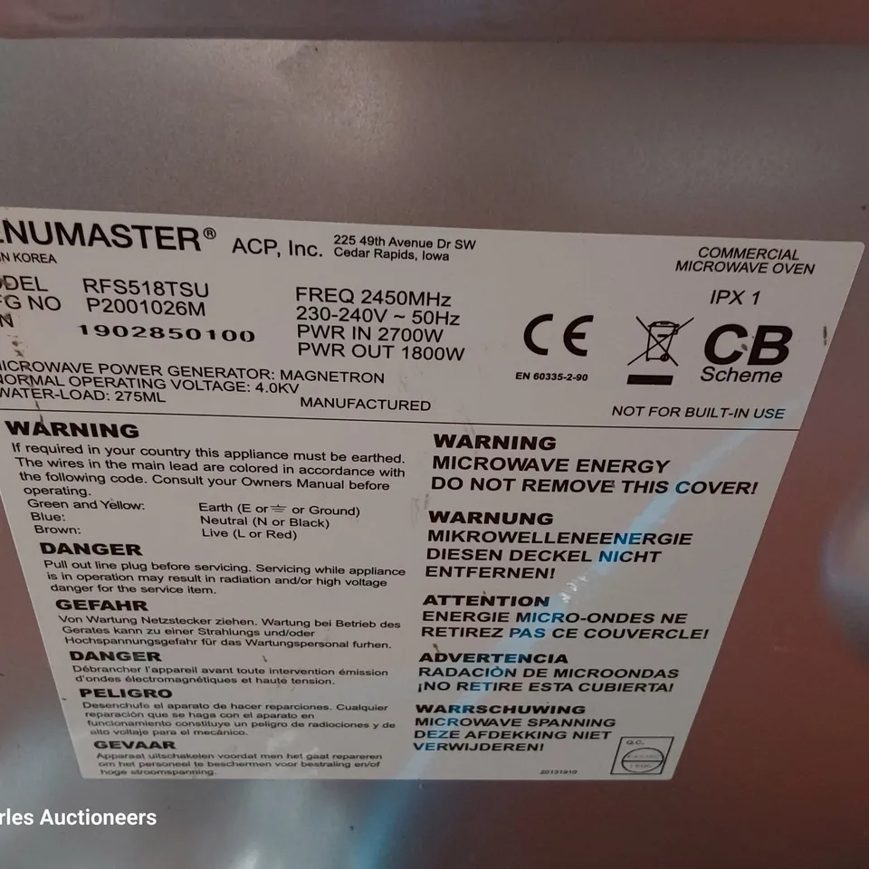MENUMASTER COMMERCIAL MICROWAVE OVEN