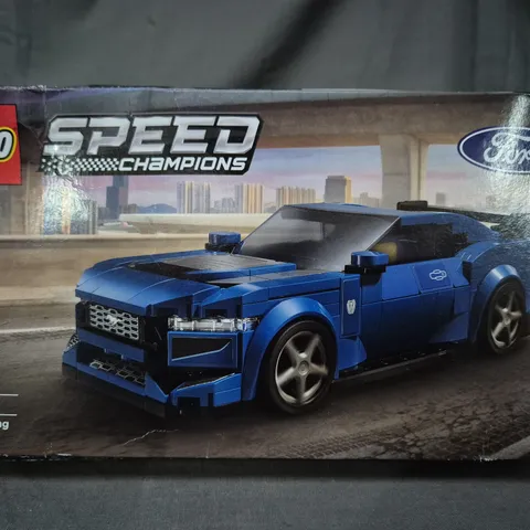 BOXED LEGO SPEED CHAMPIONS 76920 - FORD MUSTANG DARK HORSE