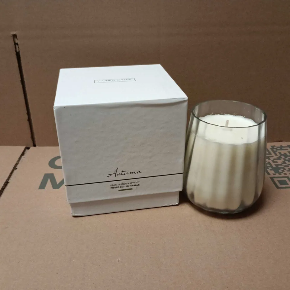 BOXED THE WHITE COMPANY AUTUMN RIBBED LUXURY CANDLE (340G)